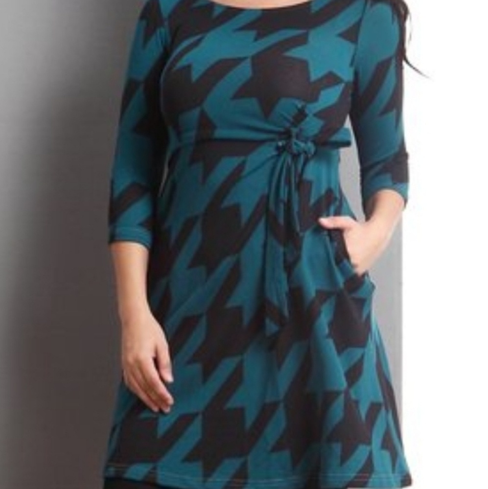 Reborn green and black dress